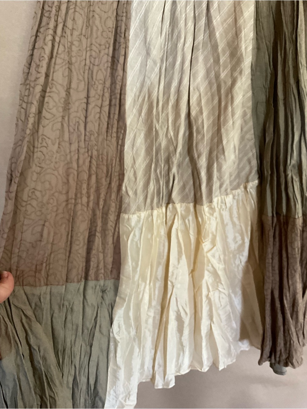 D Studio. Boho Tiered Patchwork Maxi Skirt in Taupe, Cream, and Gray. Size 4 - Picture 2 of 10
